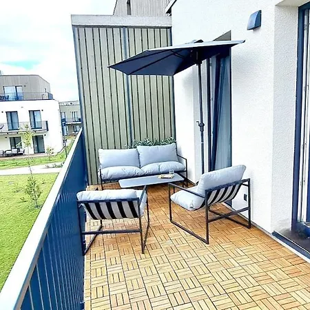 Luxe アパート パランガ